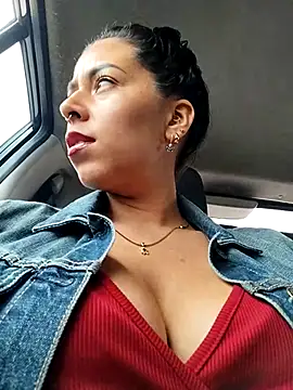 Snapshot of Emily_Wane chatting on November 2025 03:13:02 PM Emily Wane online show from November 2025 03:13:02 PM