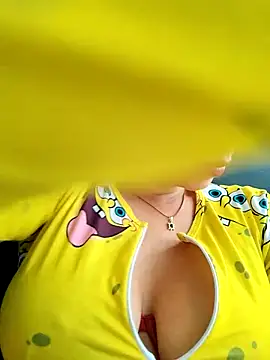 Snapshot of Emily_Wane chatting on November 2025 04:39:02 PM Emily Wane online show from November 2025 04:39:02 PM