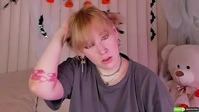 RachelCart online show from October 2025 03:07:02 AM