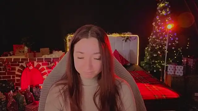 YasmineWest online show from December 2025 03:02:01 AM