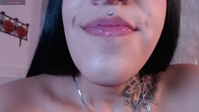 cattleya jensen  online show from October 2025 01:22:01 PM