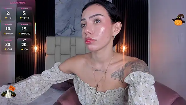 amysc online show from October 2025 02:17:02 PM