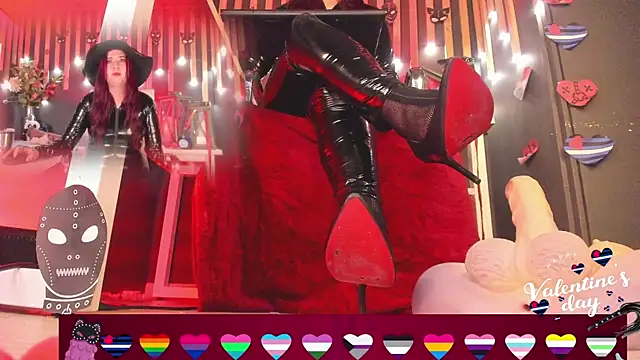 Snapshot of shaaroon_gold chatting on February 2025 01:03:01 AM shaaroon gold online show from February 2025 01:03:01 AM