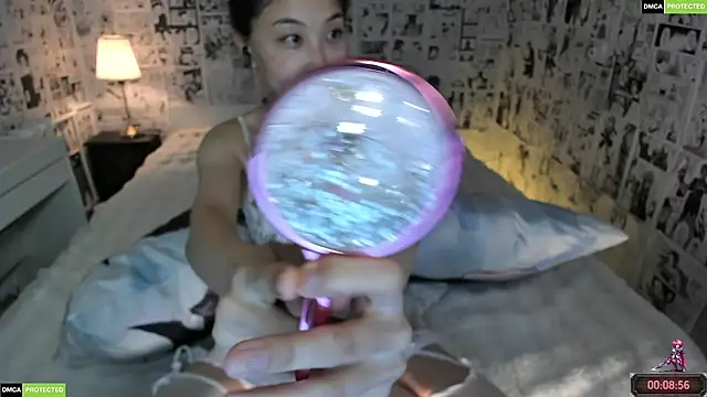 Minami 686 online show from June 2026 07:05:01 PM