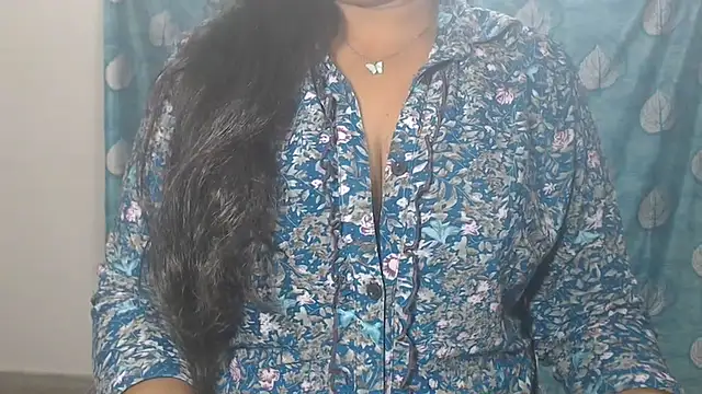 Sophia your online show from June 2026 05:30:01 AM