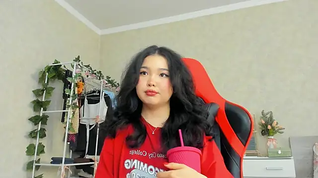 wastforu online show from February 2025 10:13:02 AM