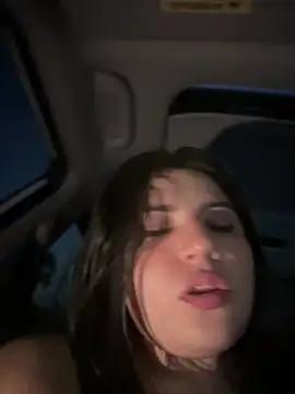 Snapshot of horny_roomiess chatting on January 2025 11:22:01 PM horny roomiess online show from January 2025 11:22:01 PM