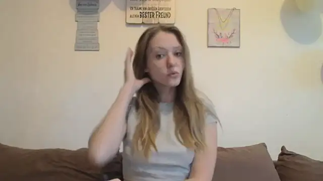 LachenderTeufel online show from October 2025 06:02:02 AM