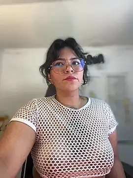 JulianaCastillo online show from January 2025 11:52:01 AM