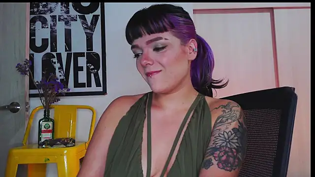 purple em69 online show from February 2026 03:39:01 AM