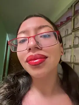 CoreAlejito online show from November 2025 04:40:02 PM