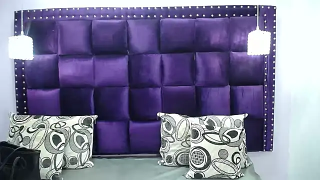 CrushOnMe  online show from February 2025 12:26:02 PM