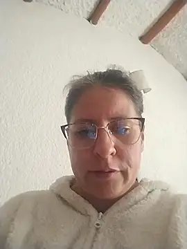 LucifernandaSw online show from January 2025 06:31:01 PM