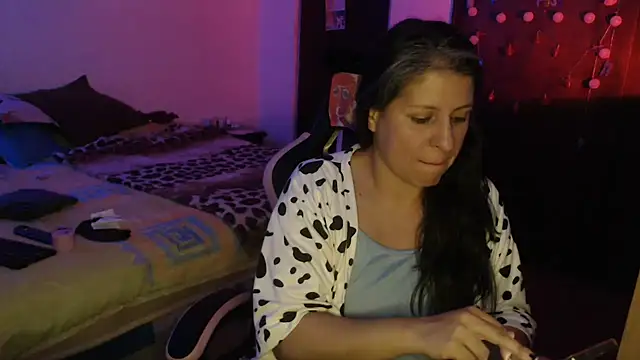 LucifernandaSw online show from April 2026 07:36:02 AM