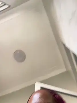 Dellah26 online show from April 2026 07:42:01 AM