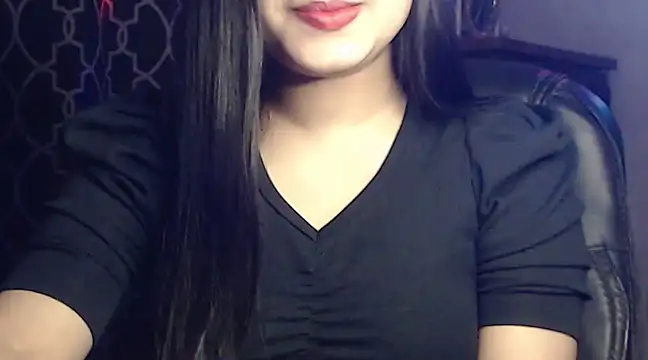 Snapshot of Miraa_Love chatting on December 2024 03:00:01 PM Miraa Love online show from December 2024 03:00:01 PM
