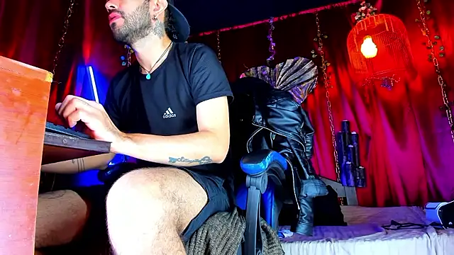 LatinMilk  online show from January 2026 07:52:02 PM