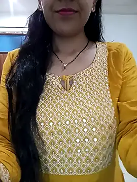 Snapshot of Hot-Shivani chatting on February 2025 04:37:01 AM Hot-Shivani online show from February 2025 04:37:01 AM