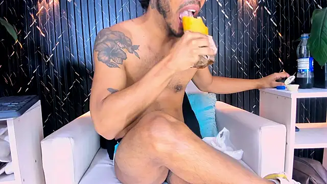 Snapshot of ricky_vill_ chatting on July 2026 12:14:01 PM ricky vill online show from July 2026 12:14:01 PM