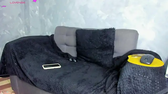 deyy madissonn online show from June 2026 08:30:02 PM