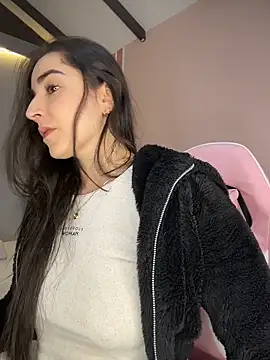 Victoria-And1 online show from April 2026 01:07:01 AM