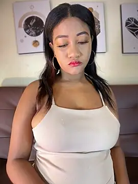 AleezaFrench online show from March 2026 01:30:01 PM