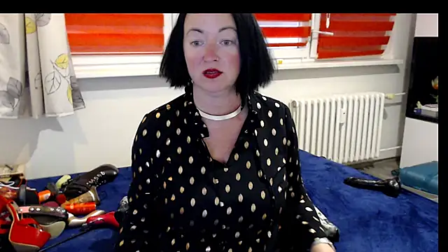 Snapshot of Alexie33 chatting on July 2026 10:51:01 AM Alexie33 online show from July 2026 10:51:01 AM