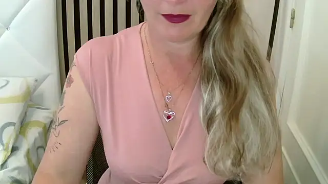 xxNoeliaxx online show from March 2026 08:51:02 AM