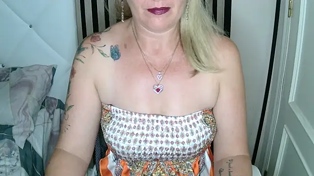 xxNoeliaxx online show from July 2026 07:29:01 AM