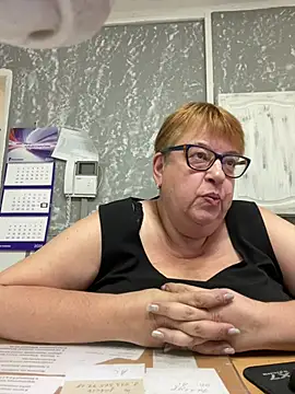 Klio5678 online show from July 2026 09:49:01 AM