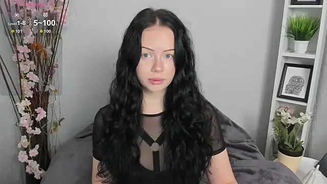 Snapshot of Lori__Hell chatting on May 2026 03:24:01 AM Lori Hell online show from May 2026 03:24:01 AM