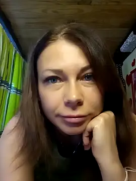 Snapshot of HarleyQuinn_69 chatting on June 2026 07:02:02 AM HarleyQuinn 69 online show from June 2026 07:02:02 AM