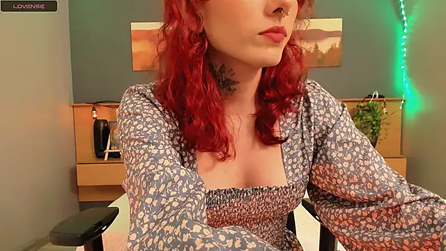 LiliJones  online show from February 2025 08:34:01 PM