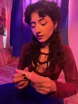 LiliJones  online show from December 2025 04:45:02 PM