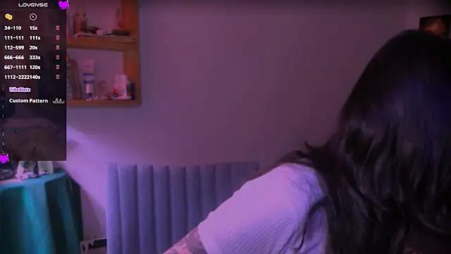 LiliJones  online show from March 2026 05:40:02 PM