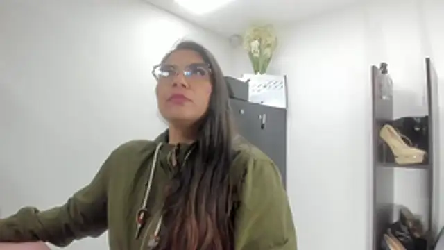 Luna Dumont online show from January 2026 11:15:02 AM