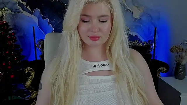 CocoSecretss online show from December 2024 11:01:01 AM