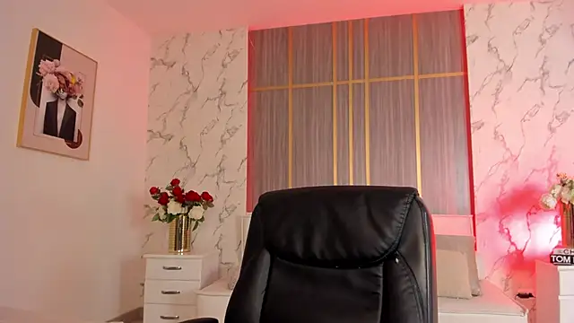 Dollar-girl online show from February 2026 03:53:02 PM