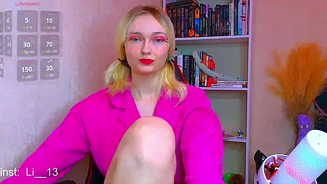 Angelina  1 online show from December 2024 01:07:02 AM