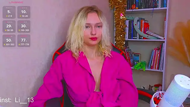 Angelina  1 online show from December 2024 12:48:02 AM