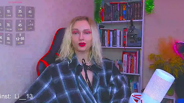 Angelina  1 online show from February 2025 08:53:01 PM