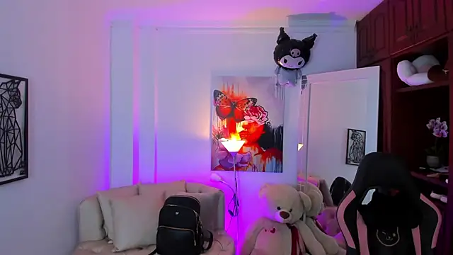 NATAASHA    online show from February 2025 02:48:02 AM