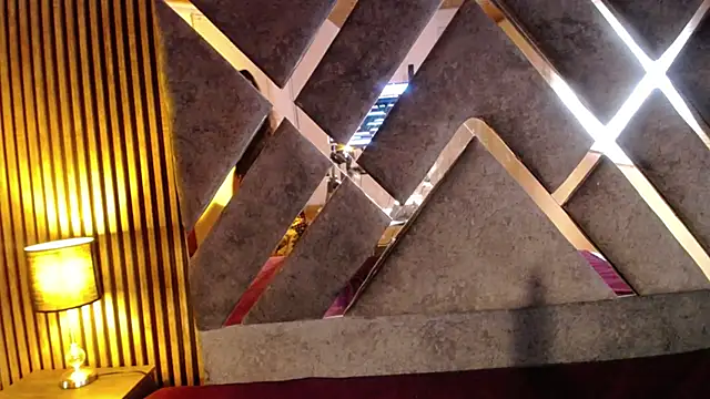 kendall saenz online show from January 2025 10:40:01 PM