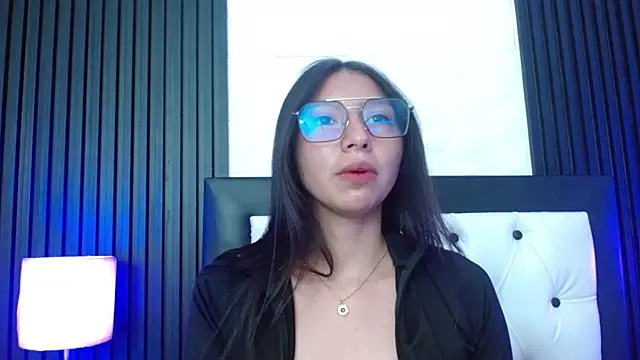 kendall saenz online show from October 2025 02:24:02 PM