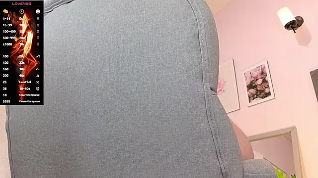 lucie nicolls online show from January 2025 10:48:01 PM