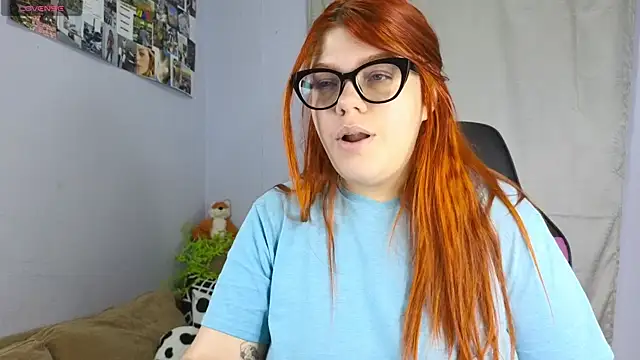 lucie nicolls online show from February 2025 06:59:01 PM