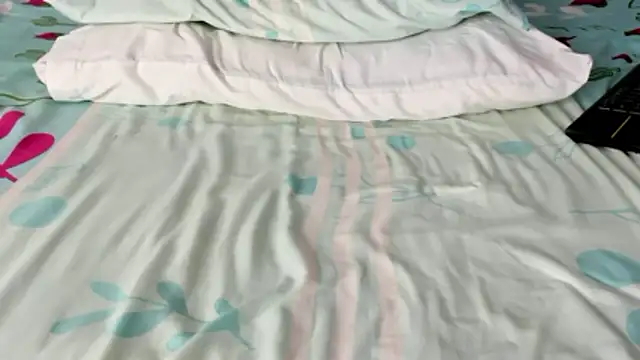 maybelline69 online show from December 2025 06:25:02 PM