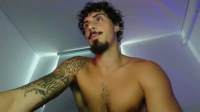 milkoffe online show from April 2026 07:16:01 PM