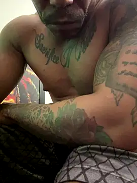 MidnightFlexxx online show from October 2025 05:19:01 AM