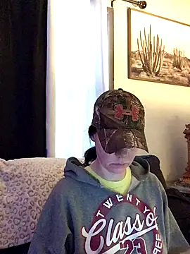 SidneyRaee online show from December 2025 06:56:02 PM